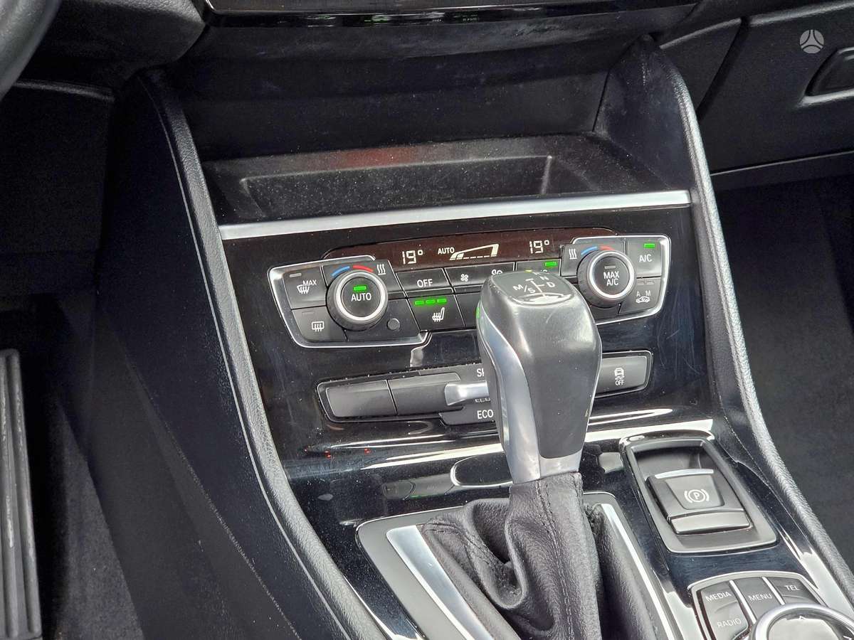 BMW 218 Active Tourer, 2.0 l., hatchback
