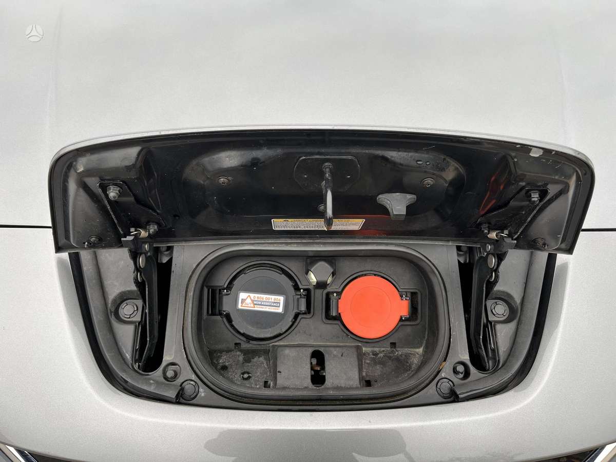 Nissan Leaf, 40 kWh, hatchback