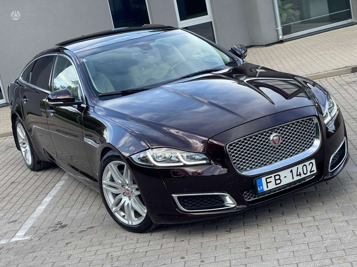 Jaguar XJ, 3.0 l., Седан