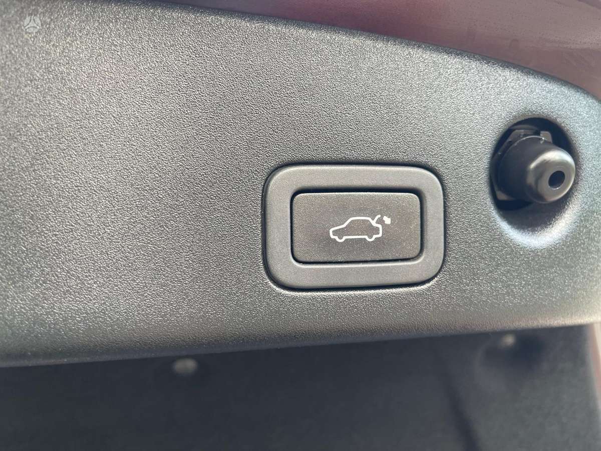 Jaguar XJ, 3.0 l., Седан