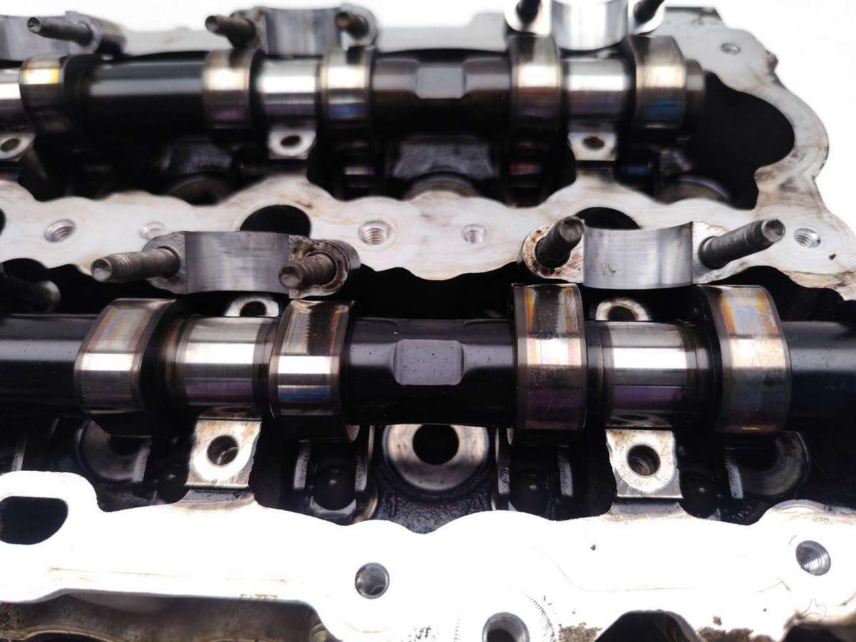 Opel Astra, 55489312, cylinder head