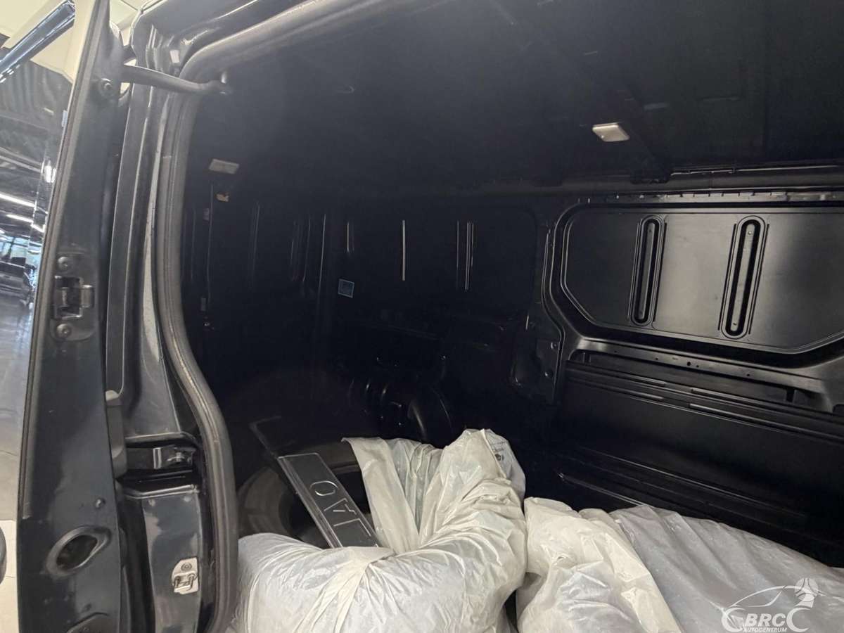 Renault Trafic, 2.0 l., cargo van