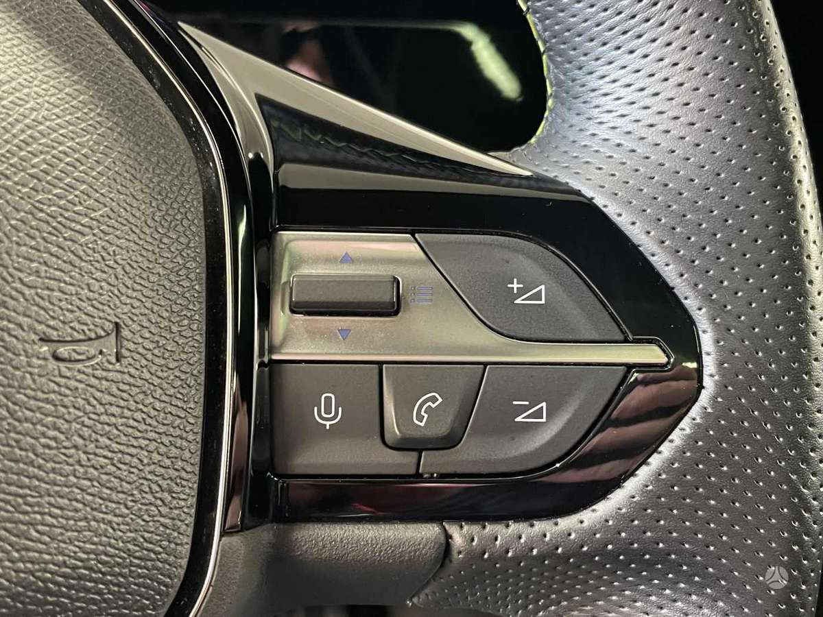 Peugeot 308, 1.2 l., Универсал