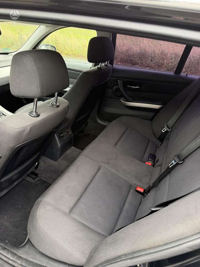 BMW 325, 3.0 l., wagon