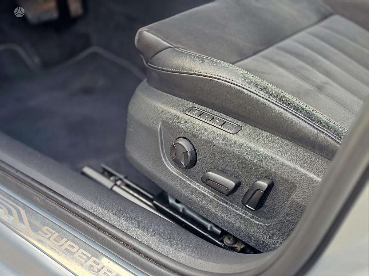 Skoda Superb, 2.0 l., Универсал