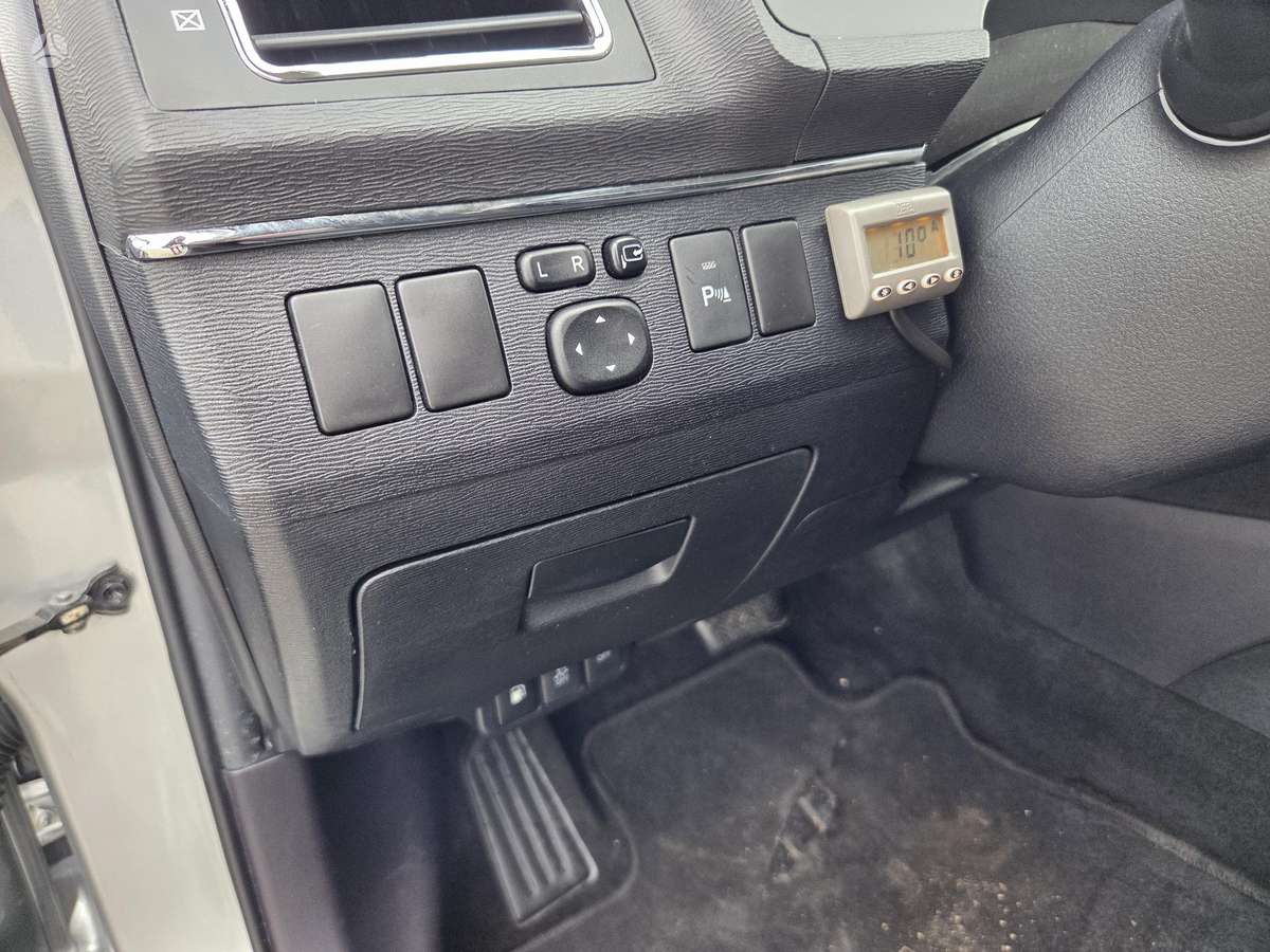 Toyota Avensis, 1.8 l., Универсал