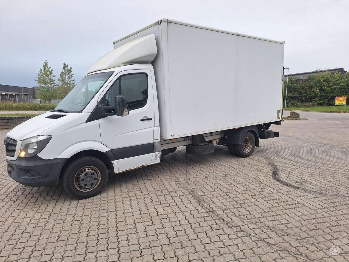 Mercedes-Benz Sprinter 516, box trucks / box vans