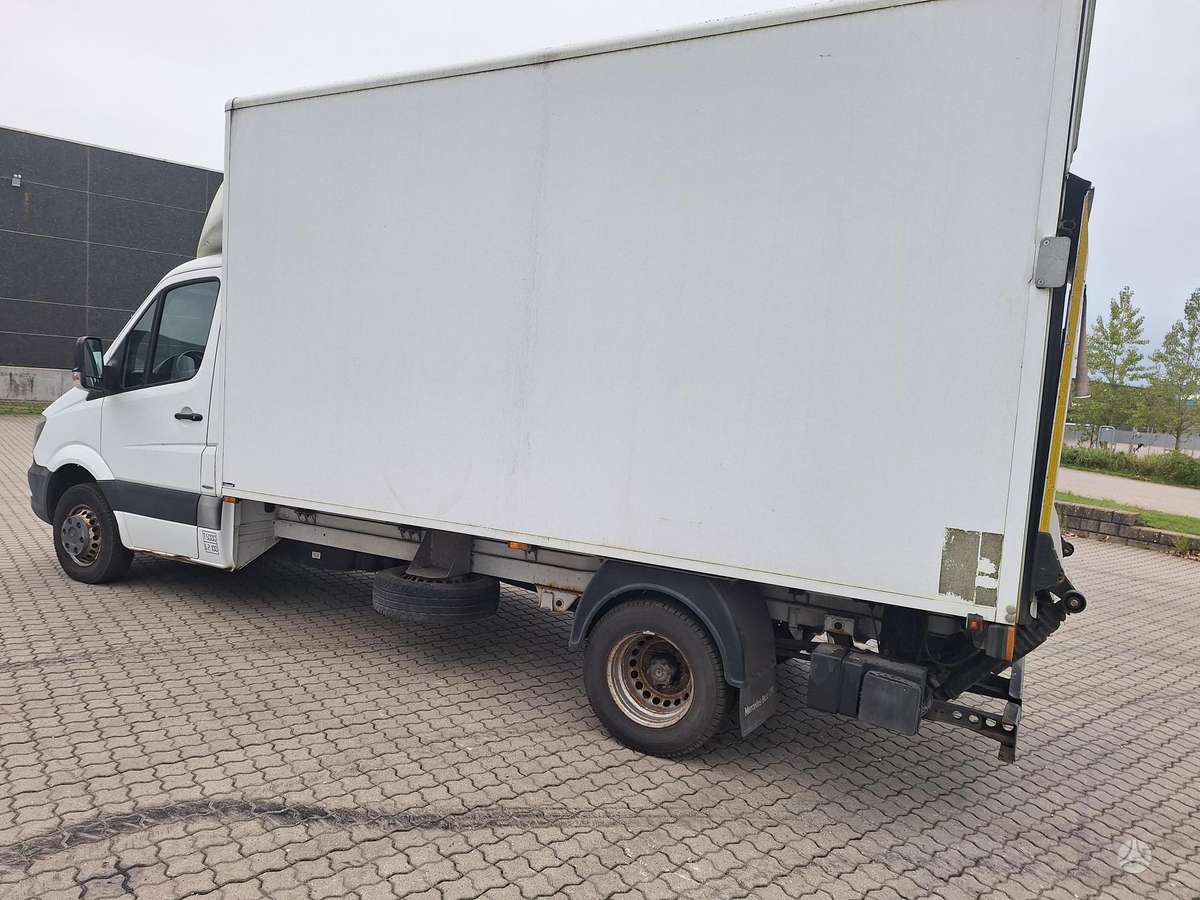 Mercedes-Benz Sprinter 516, box trucks / box vans