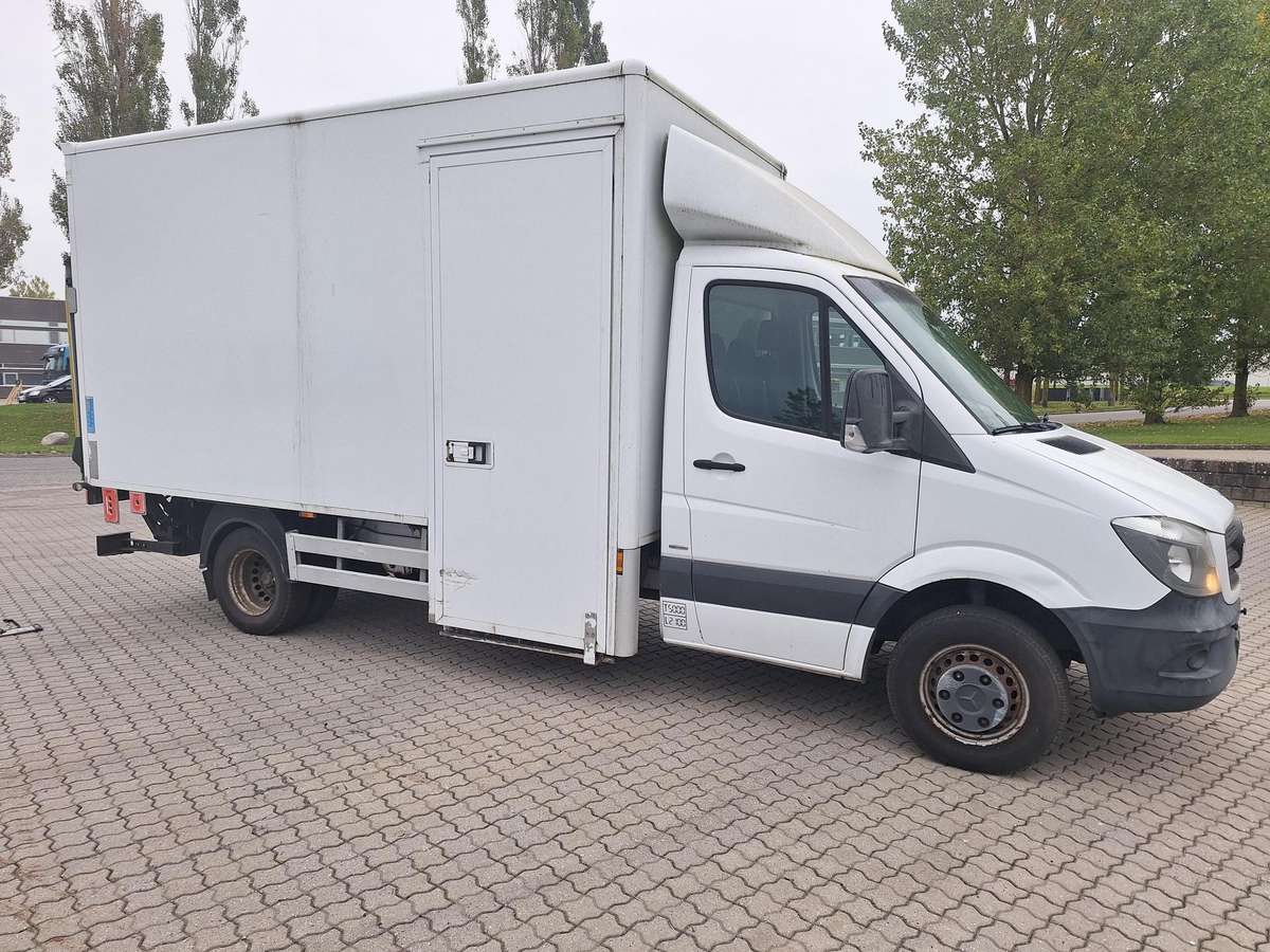 Mercedes-Benz Sprinter 516, box trucks / box vans