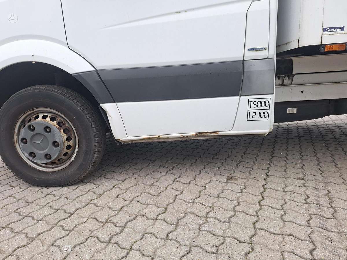 Mercedes-Benz Sprinter 516, box trucks / box vans