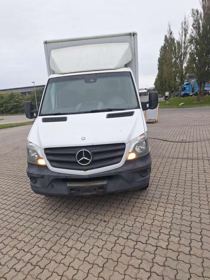 Mercedes-Benz Sprinter 516, box trucks / box vans