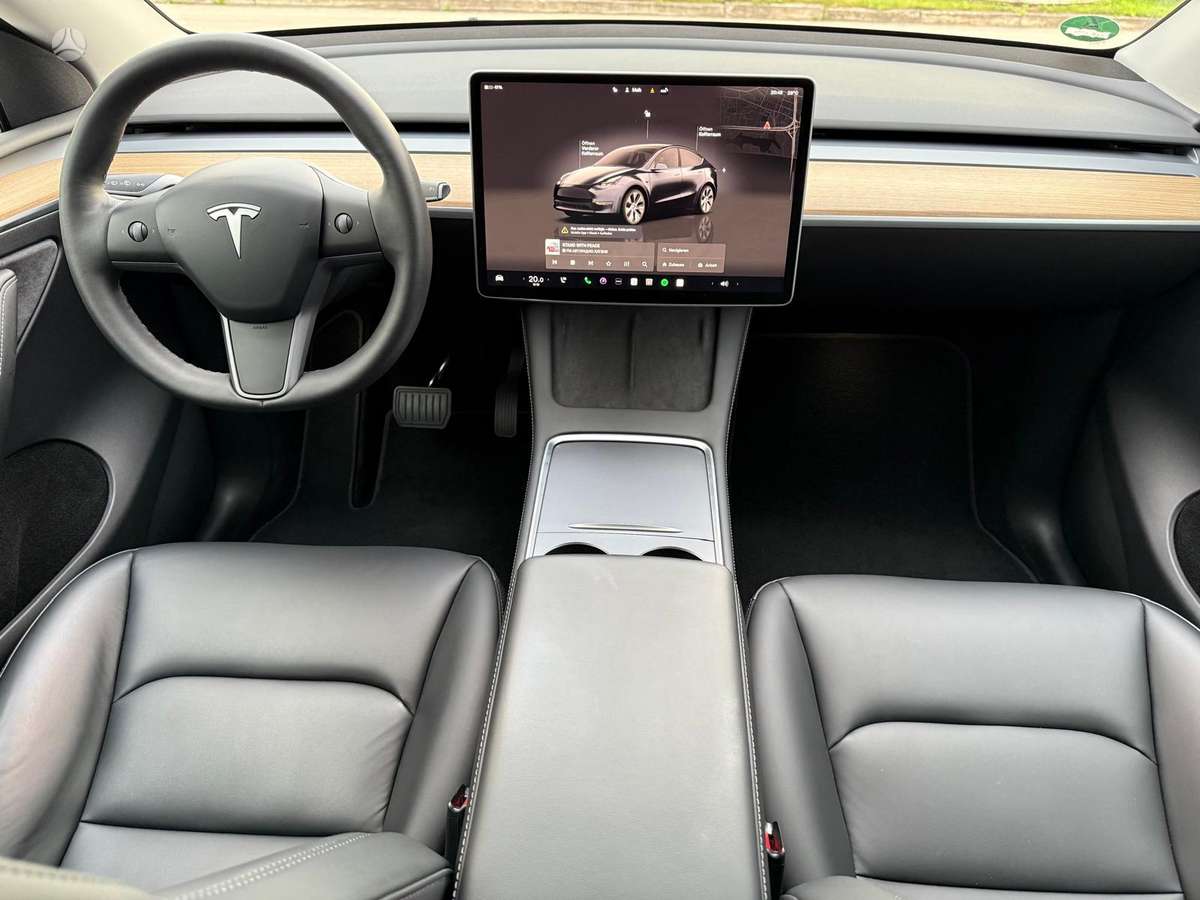 Tesla Model Y, mpv / minivan