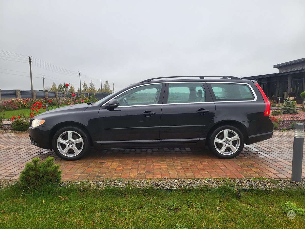 Volvo V70, 2.0 l., Универсал
