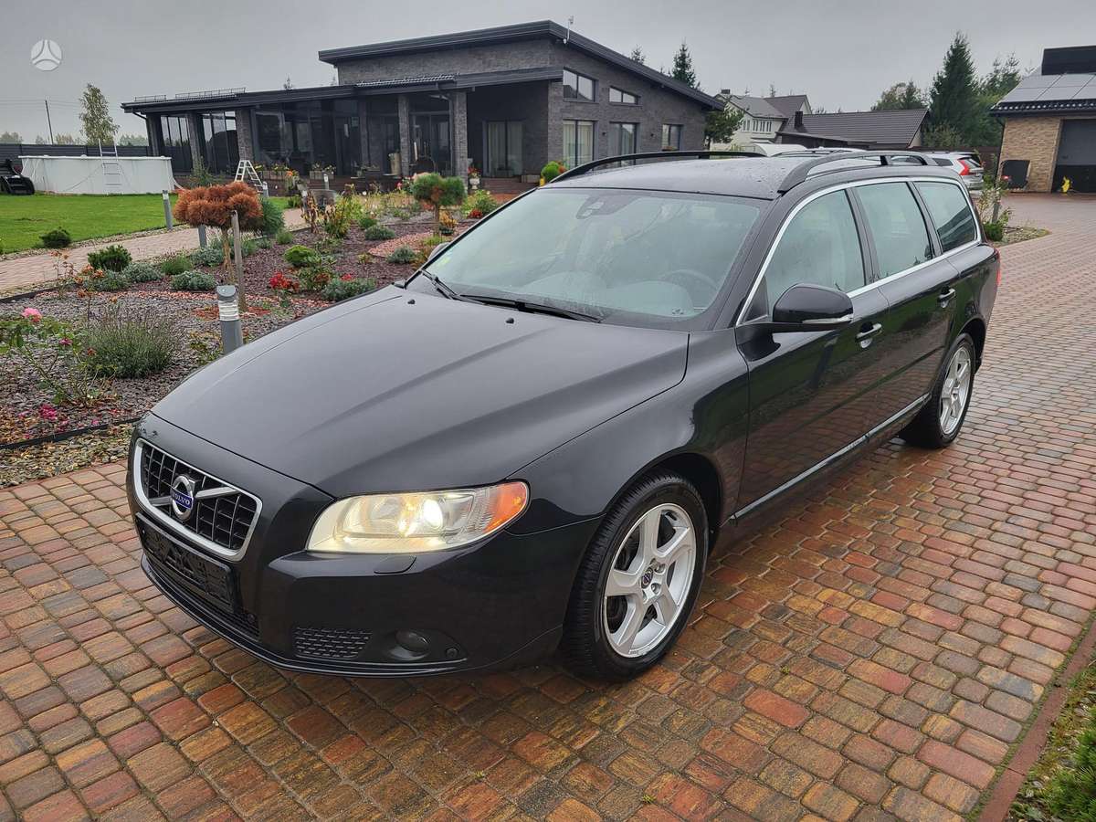 Volvo V70, 2.0 l., Универсал