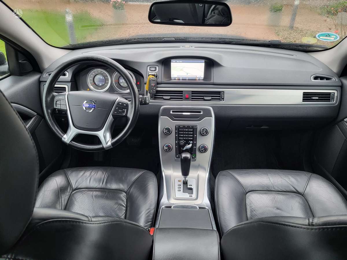 Volvo V70, 2.0 l., wagon