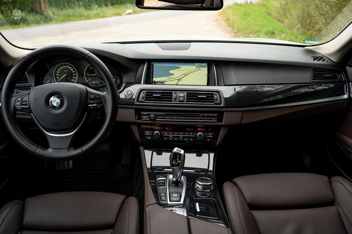 BMW 520, 2.0 l., universalas