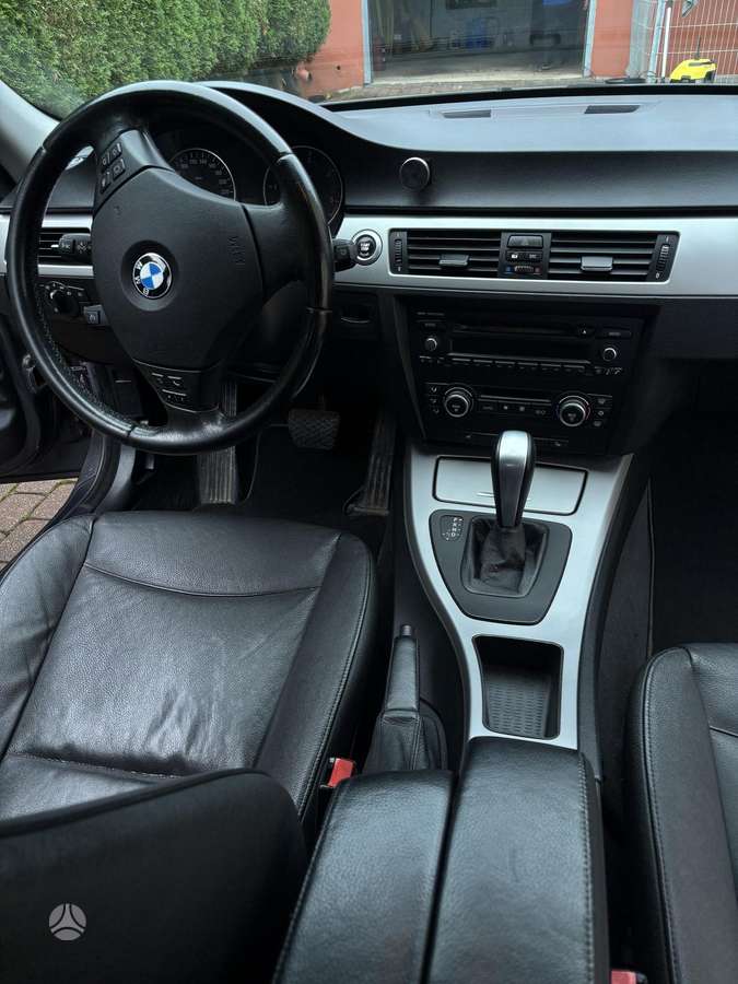 BMW 320, 2.0 l., universalas