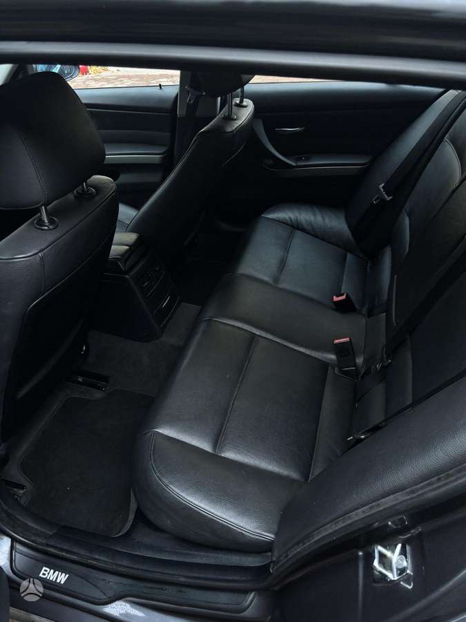 BMW 320, 2.0 l., wagon