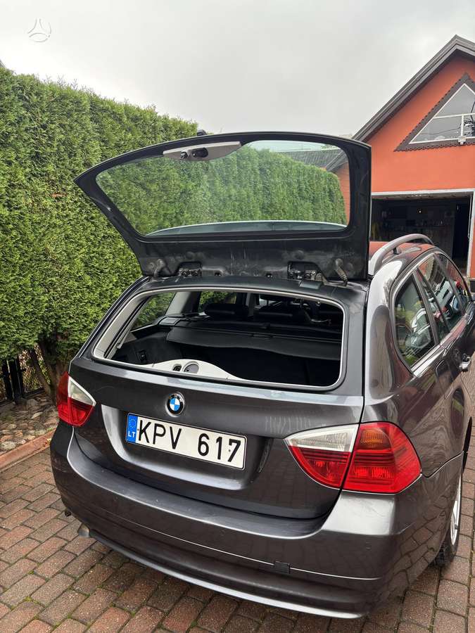 BMW 320, 2.0 l., wagon