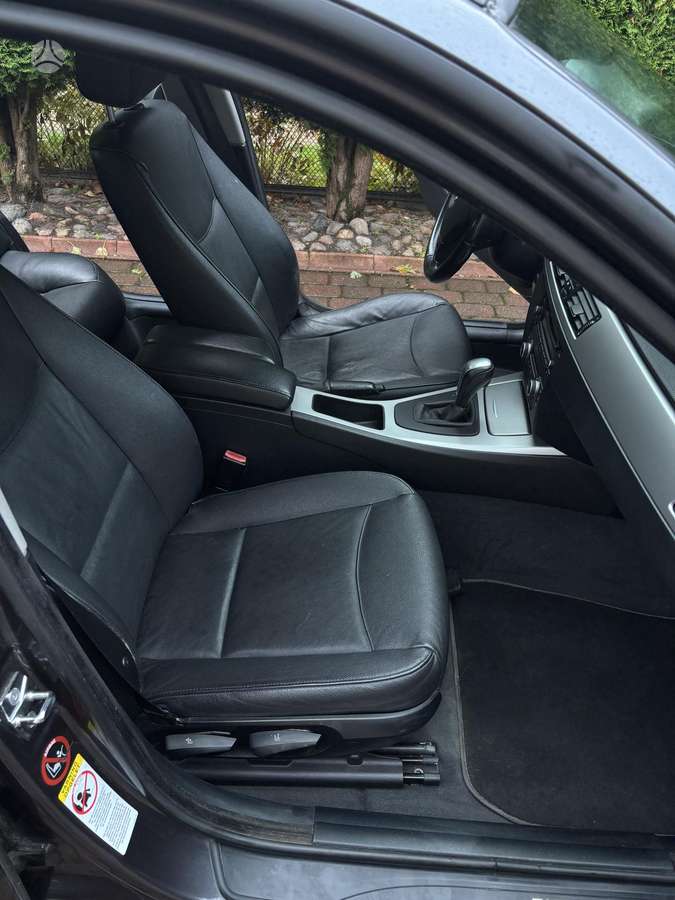 BMW 320, 2.0 l., wagon