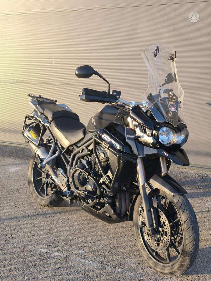 Triumph Tiger 1200cc, enduro / adventure