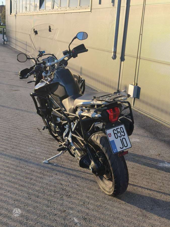 Triumph Tiger 1200cc, enduro / adventure