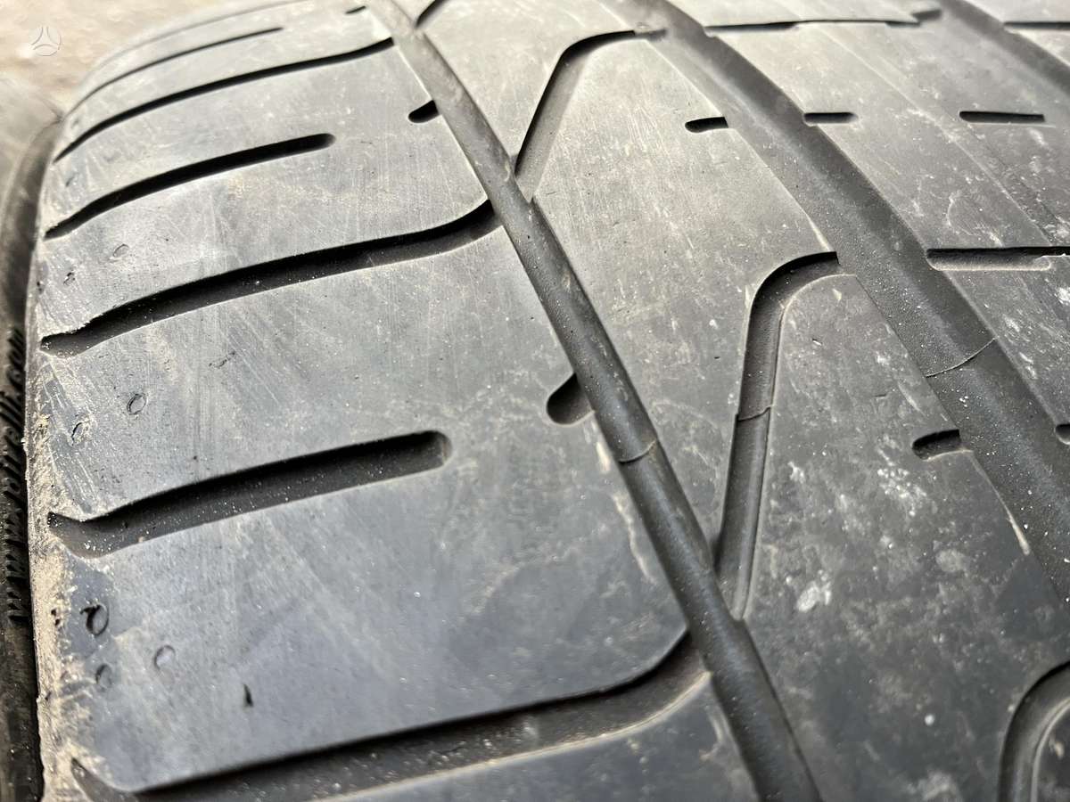 Pirelli PZero  2023m, летние 305/30 R20