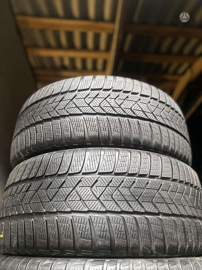 Pirelli, зимние 235/35 R20