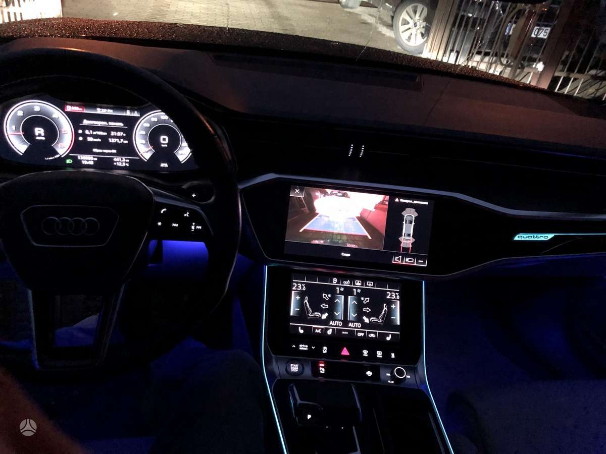 Audi A6, sedanas