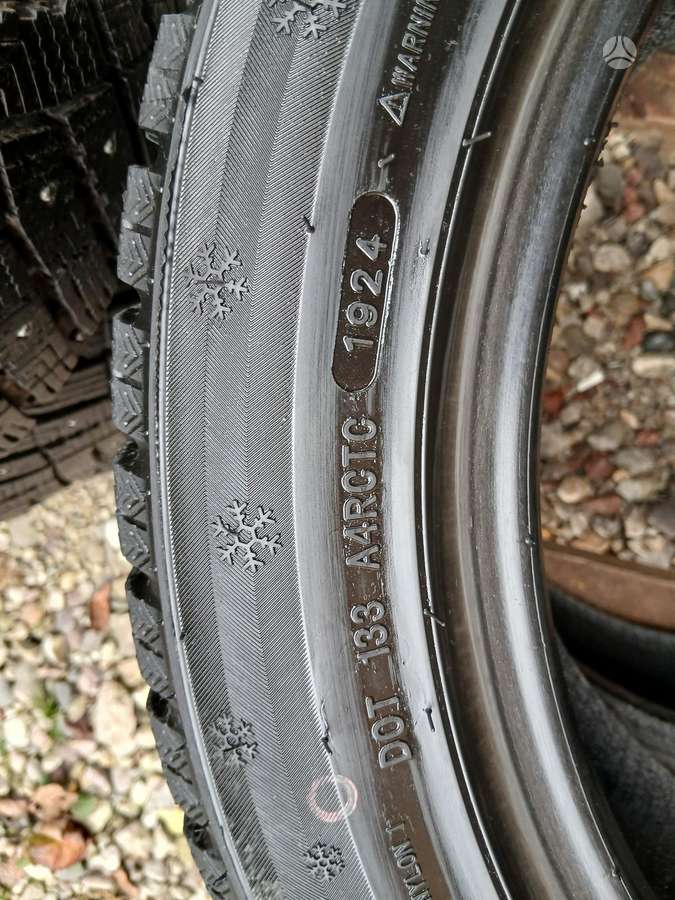 MINNELL, winter 215/55 R17