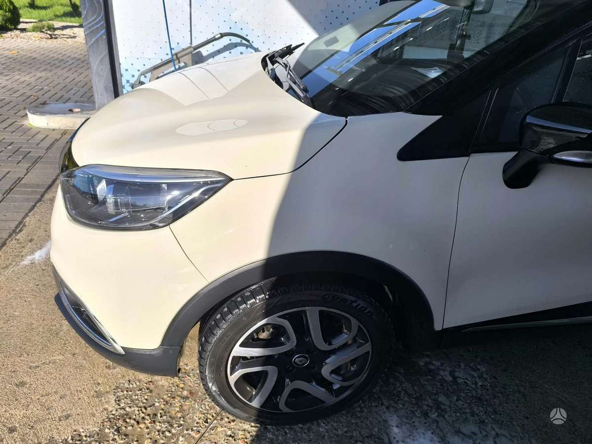 Renault Captur, 1.5 l., hečbekas