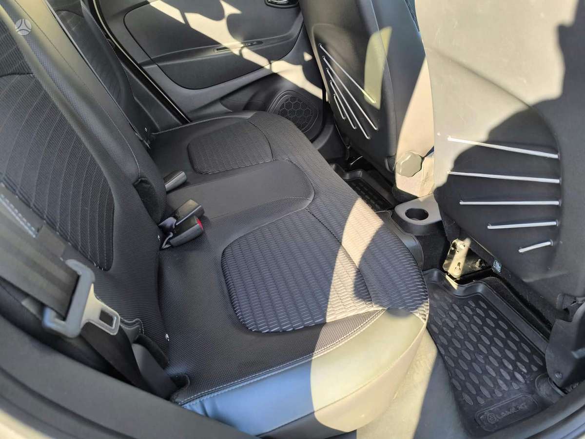 Renault Captur, 1.5 l., Хэтчбек