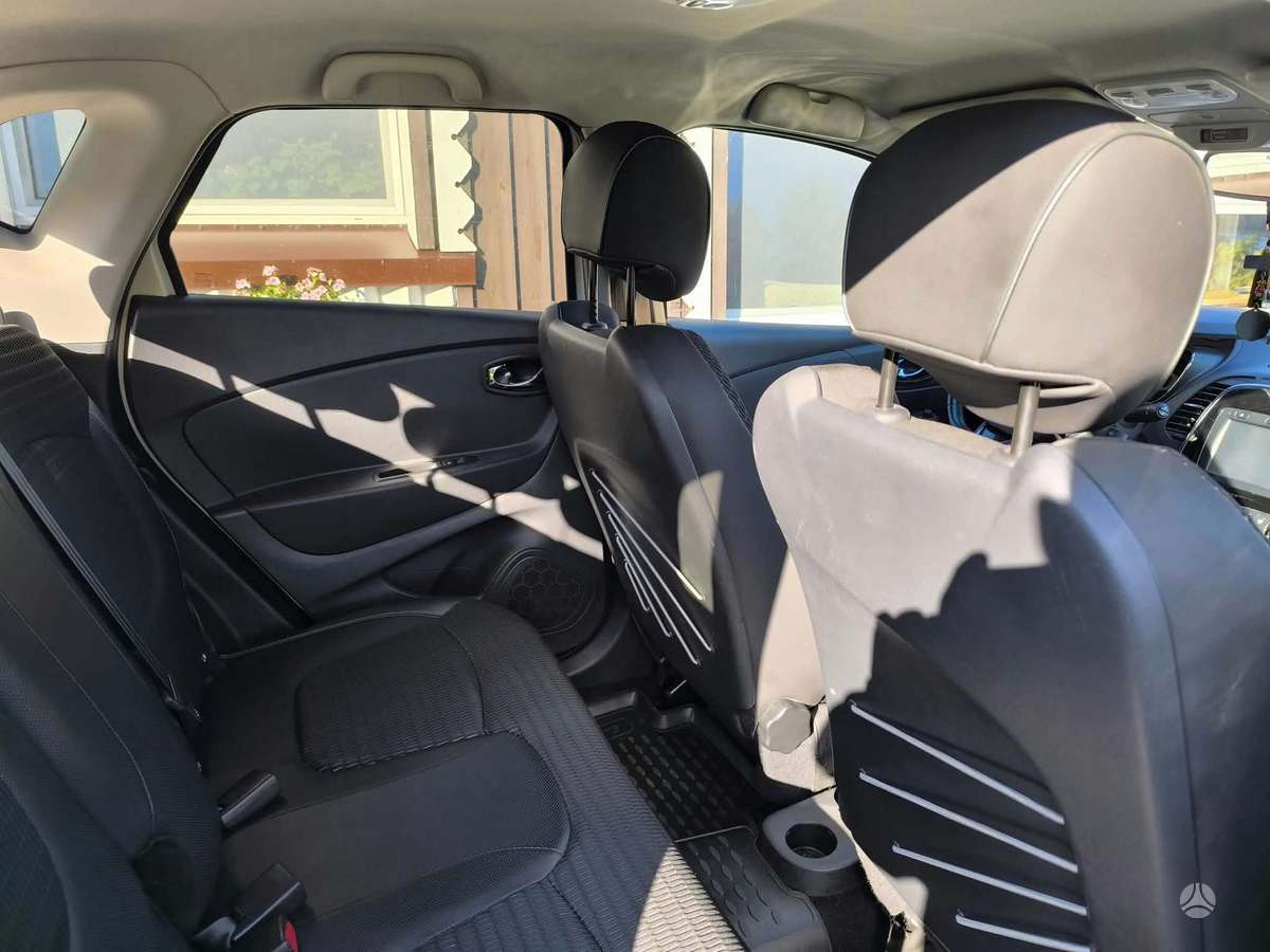 Renault Captur, 1.5 l., hečbekas
