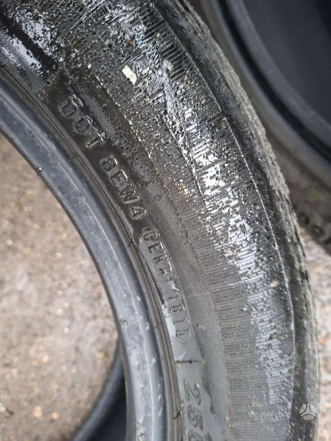Roadstone, зимние 255/50 R19