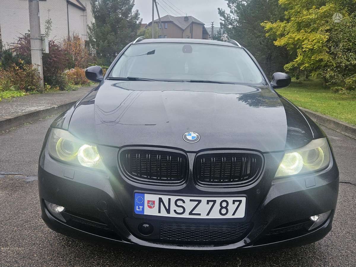 BMW 330, 3.0 l., Универсал