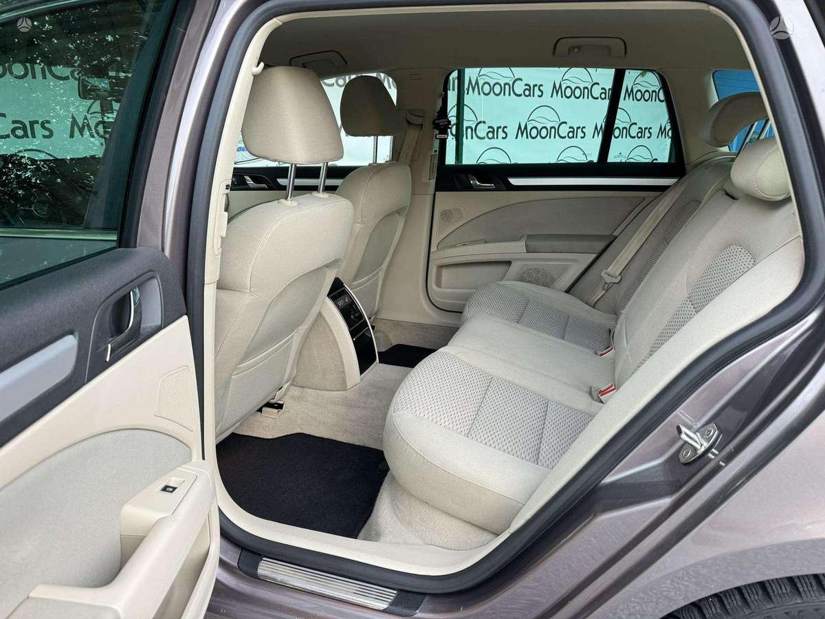 Skoda Superb, 2.0 l., wagon