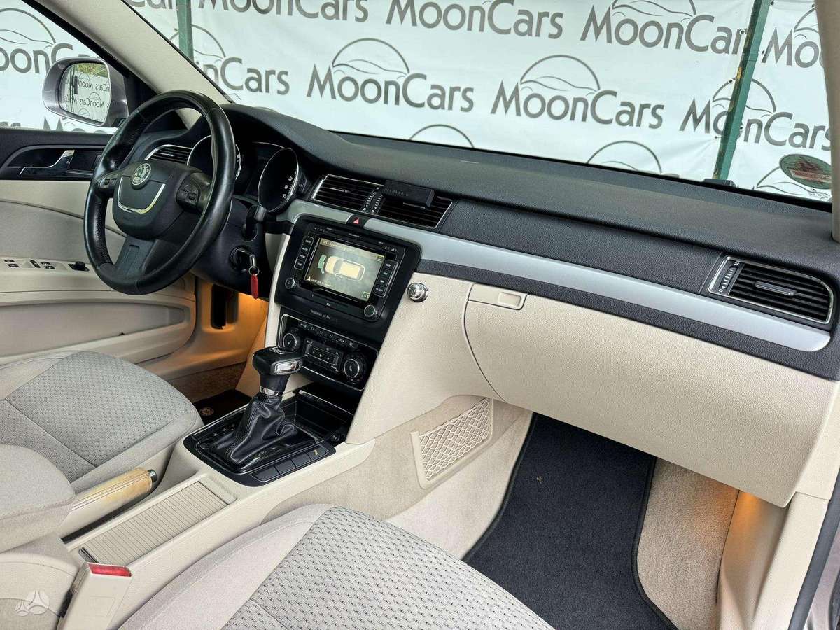 Skoda Superb, 2.0 l., wagon