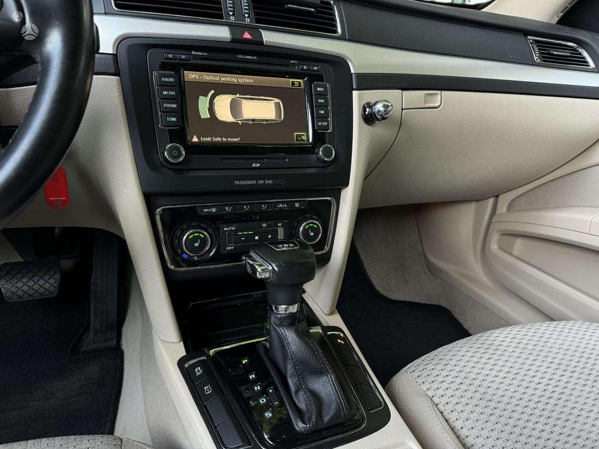 Skoda Superb, 2.0 l., Универсал