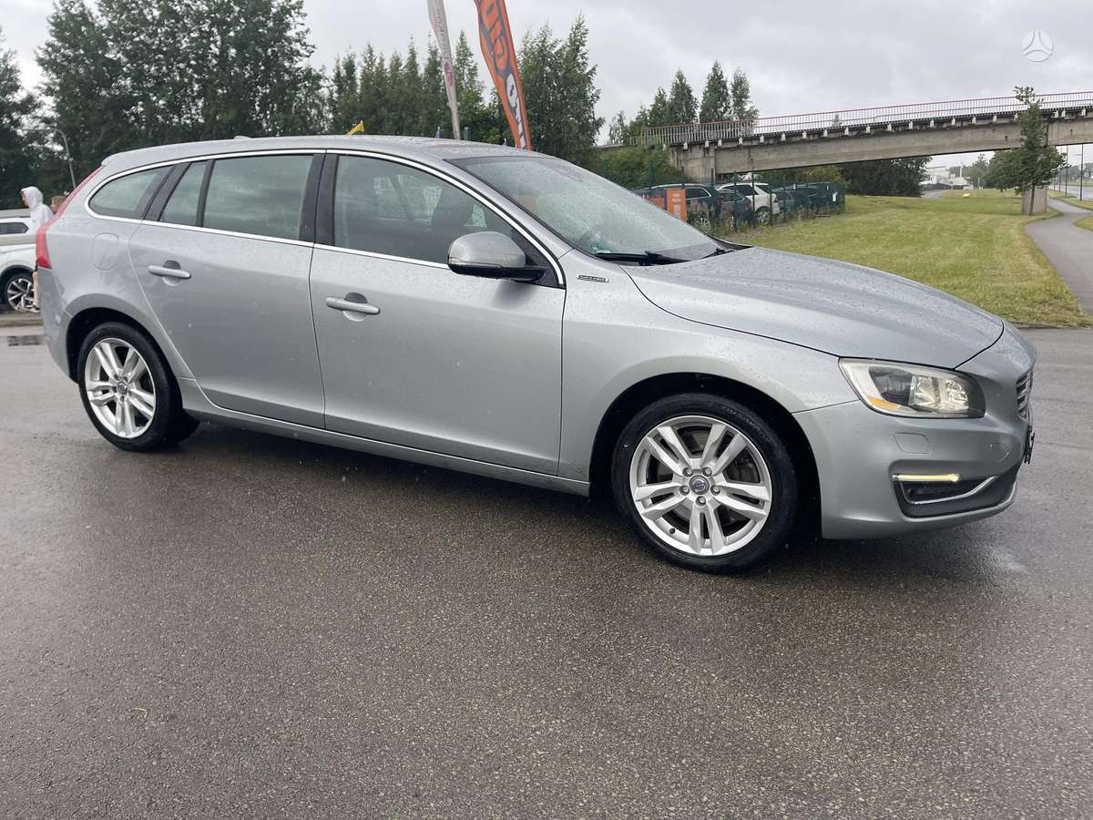 Volvo V60, 2.4 l., Универсал