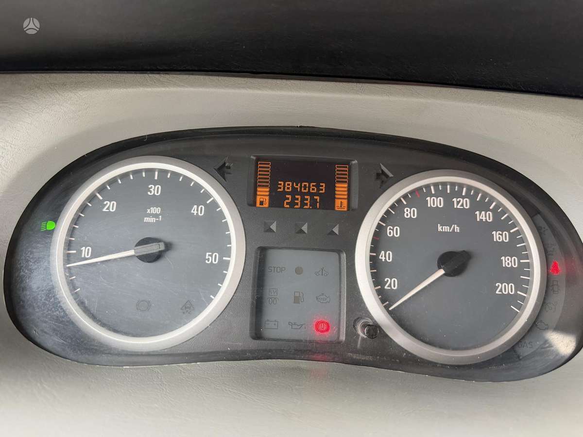 Renault Trafic, 2.0 l., passenger minibus