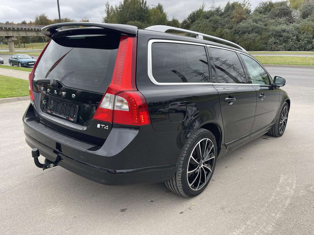 Volvo V70, 1.6 l., wagon