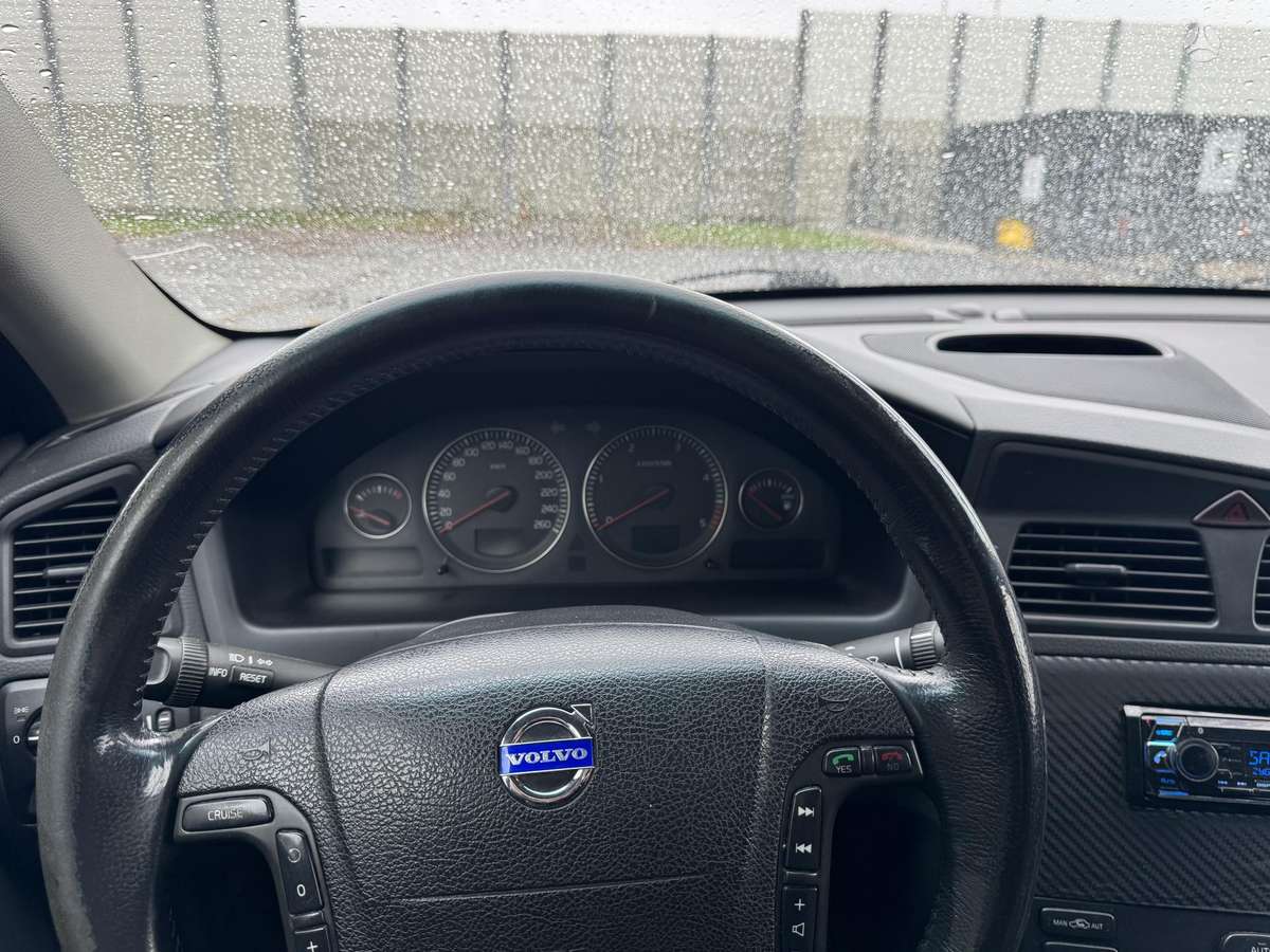 Volvo V70, 2.4 l., universalas