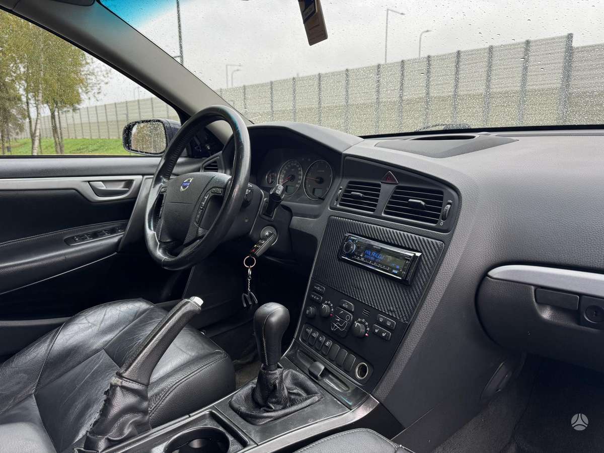 Volvo V70, 2.4 l., wagon