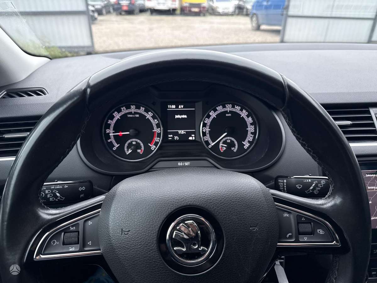 Skoda Octavia, 1.6 l., hatchback