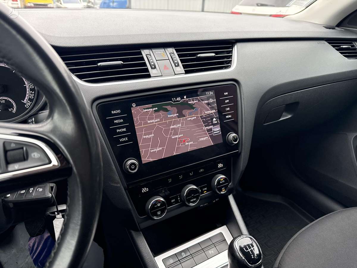 Skoda Octavia, 1.6 l., hatchback