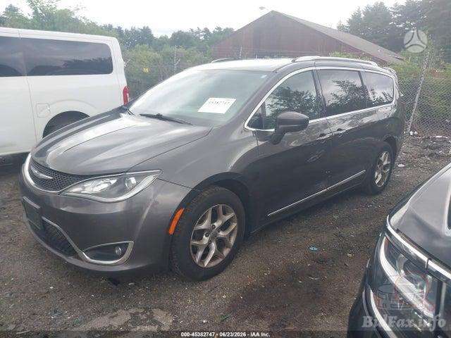 Chrysler Pacifica rezerves daļās