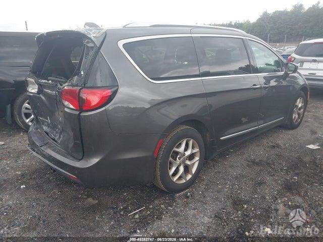 Chrysler Pacifica dalimis
