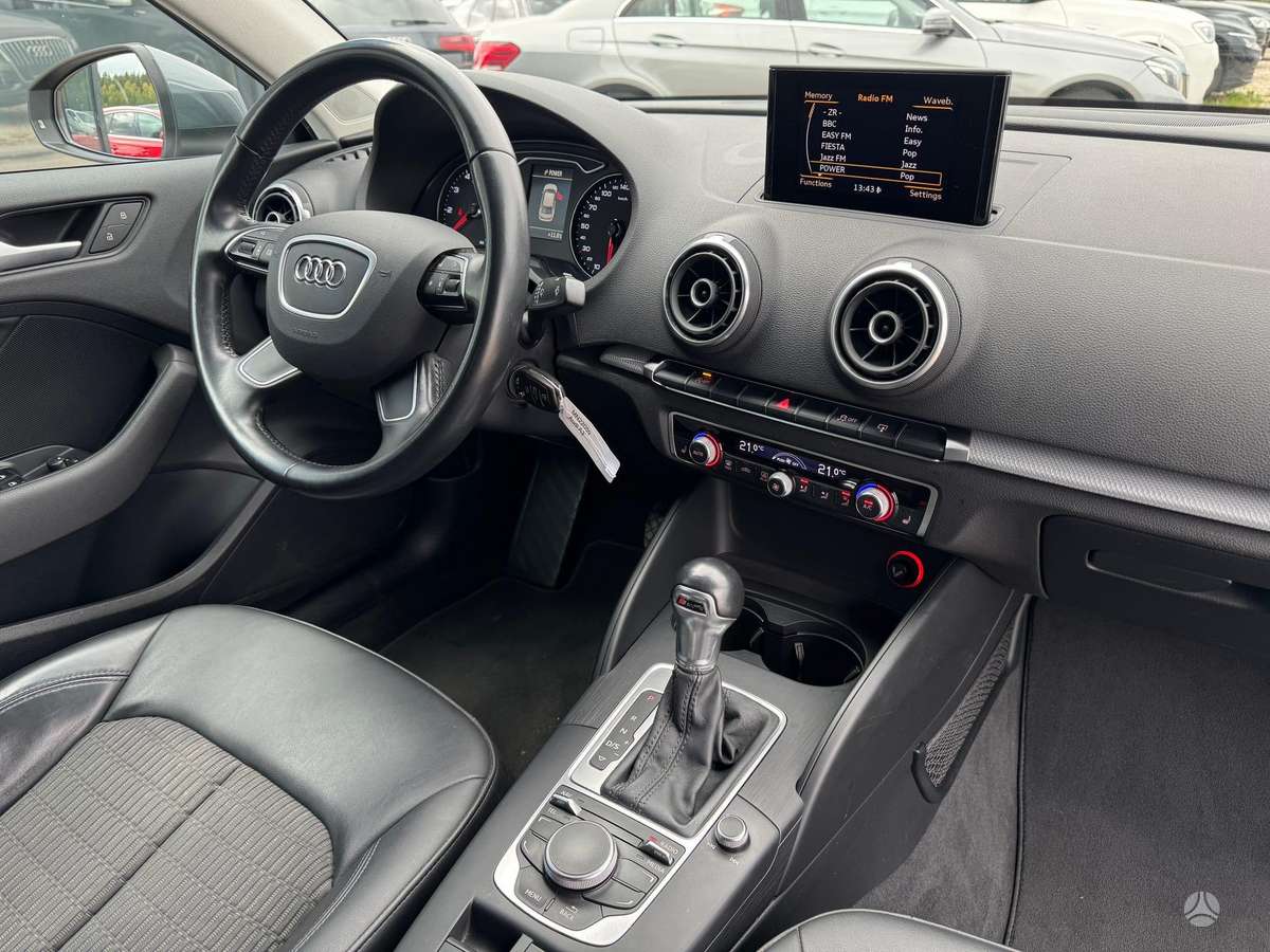 Audi A3, 1.4 l., Седан