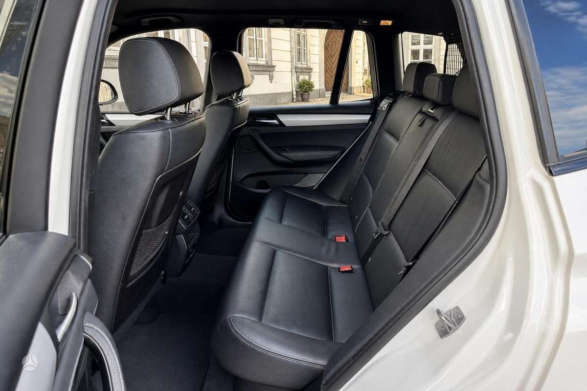 BMW X3, 3.0 l., off-road / crossover