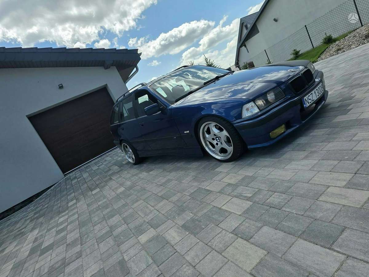 BMW 320, 2.0 l., wagon